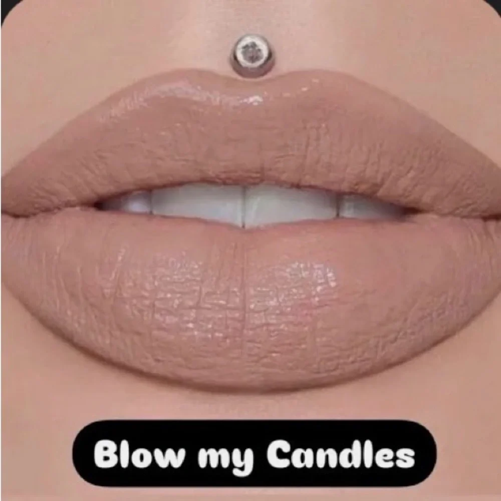 Jeffree Star BLOW MY CANDLES Supreme Gloss Lipstick